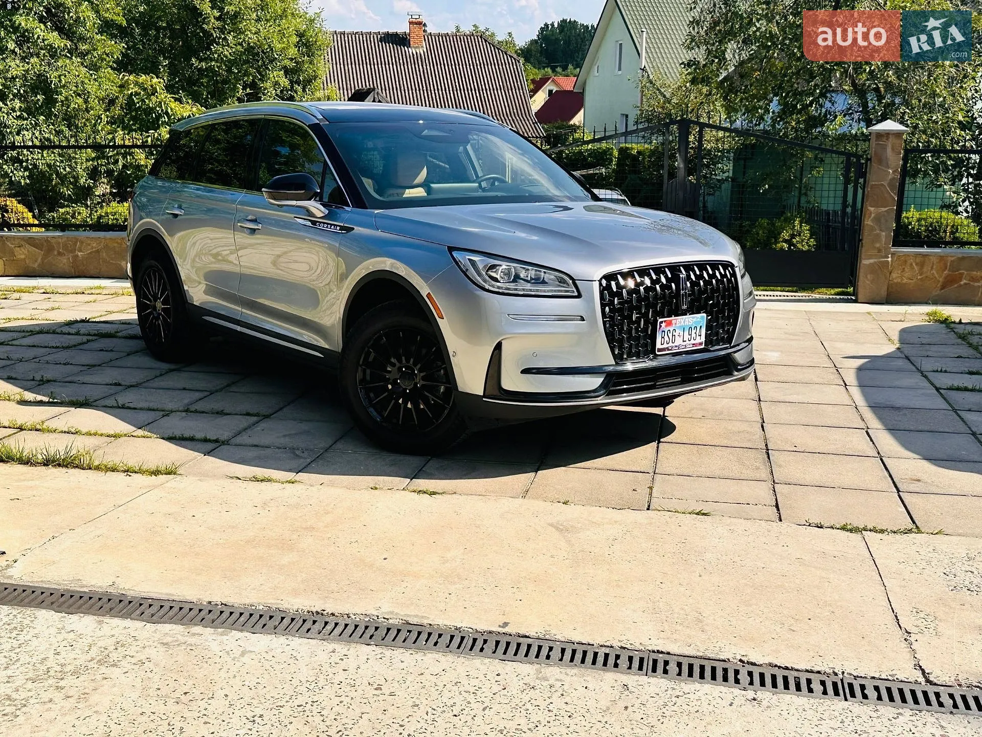 2023 Lincoln Corsair - мініатюра 23
