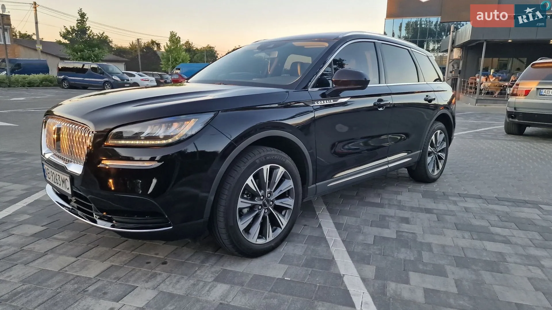 2022 Lincoln Corsair - мініатюра 7