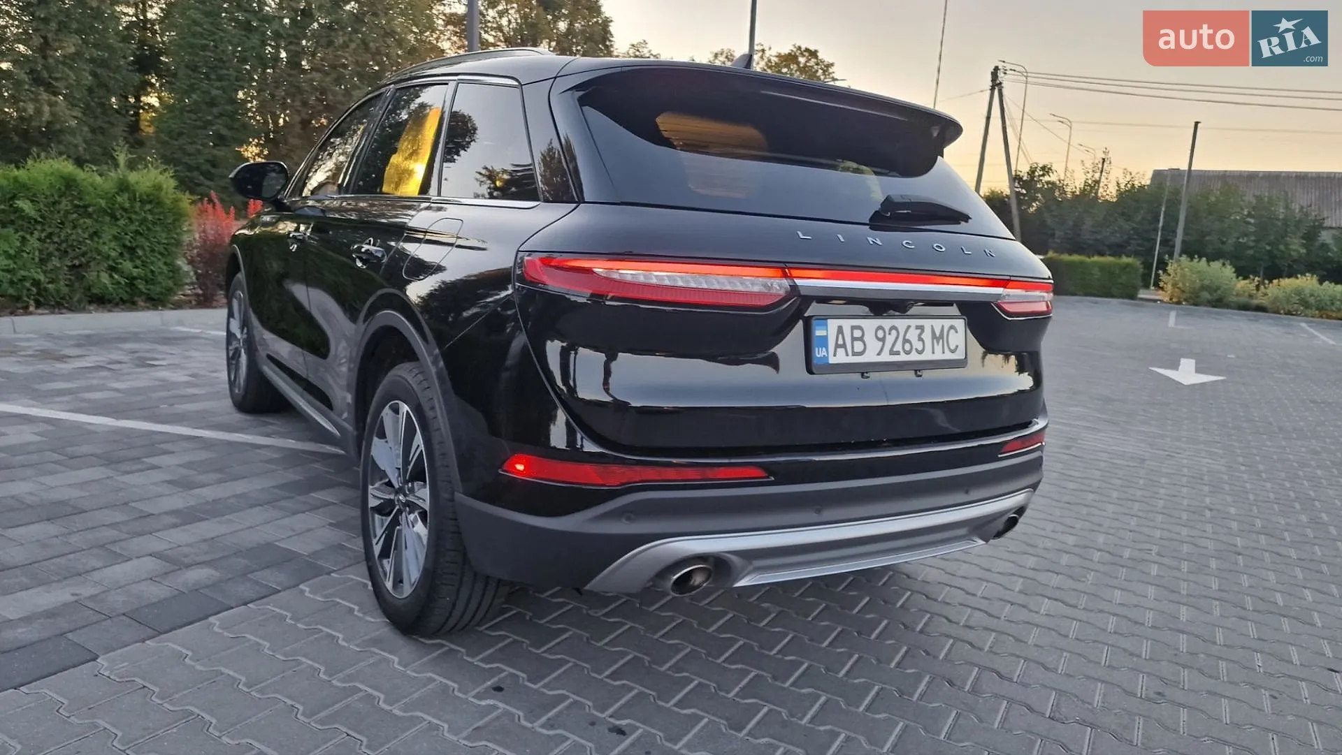 2022 Lincoln Corsair - мініатюра 13