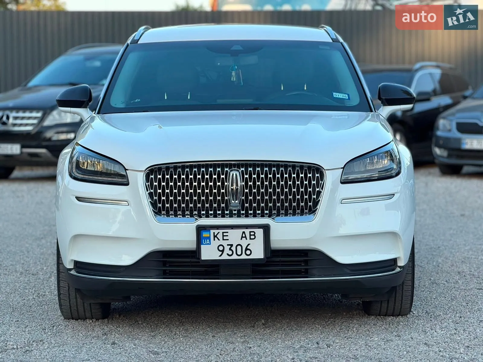 2020 Lincoln Corsair - мініатюра 3