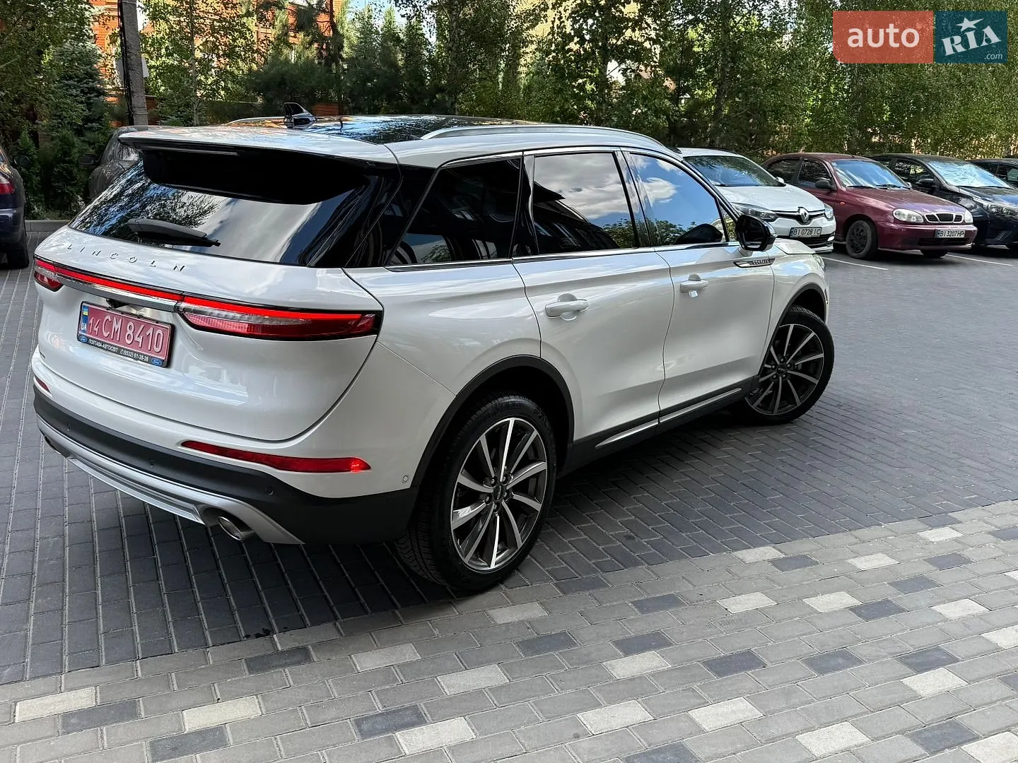 2020 Lincoln Corsair - мініатюра 12