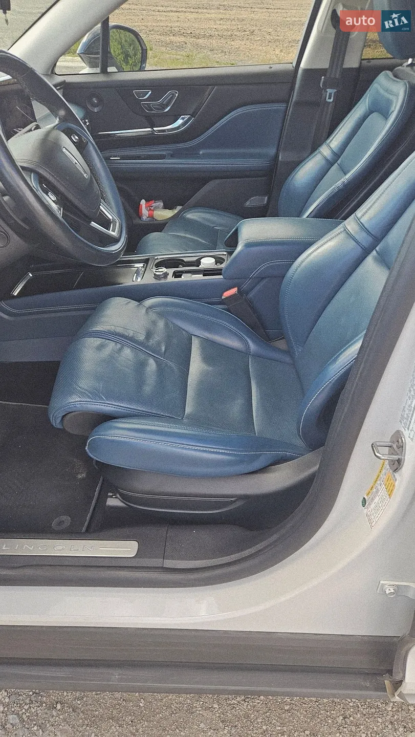 2019 Lincoln Corsair - мініатюра 20