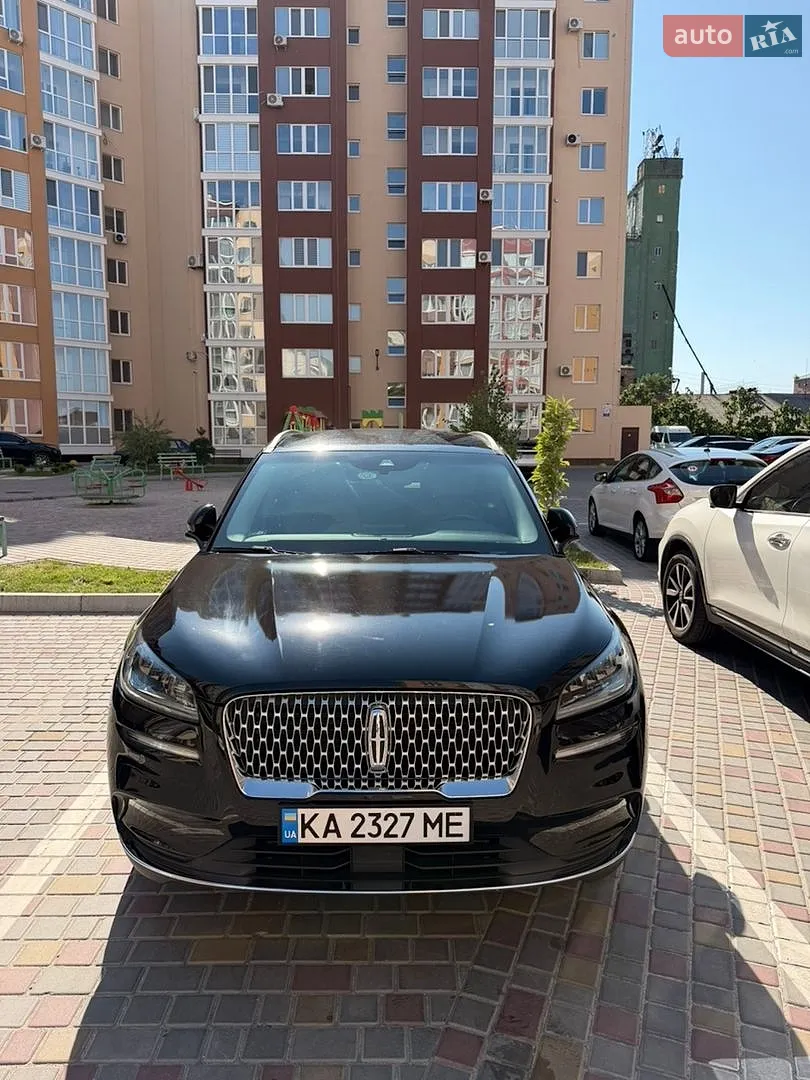 2020 Lincoln Corsair - мініатюра 2