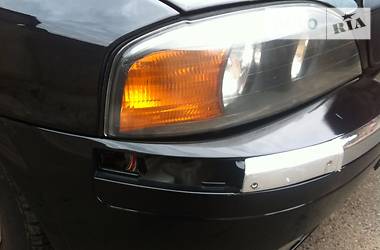 Седан Lincoln LS 2000 в 