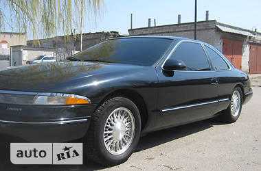 Купе Lincoln Mark 1993 в 