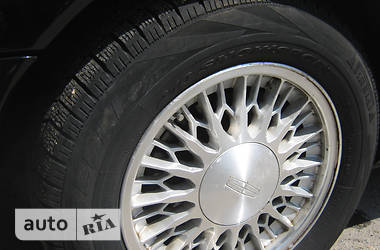 Купе Lincoln Mark 1993 в 