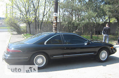 Купе Lincoln Mark 1993 в 
