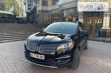 Позашляховик / Кросовер Lincoln MKC 2014 в 