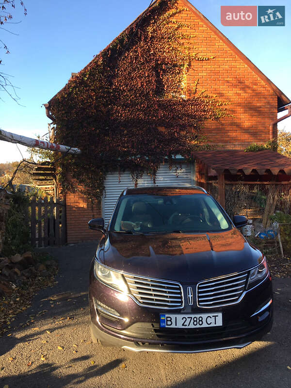 Lincoln MKC 2015