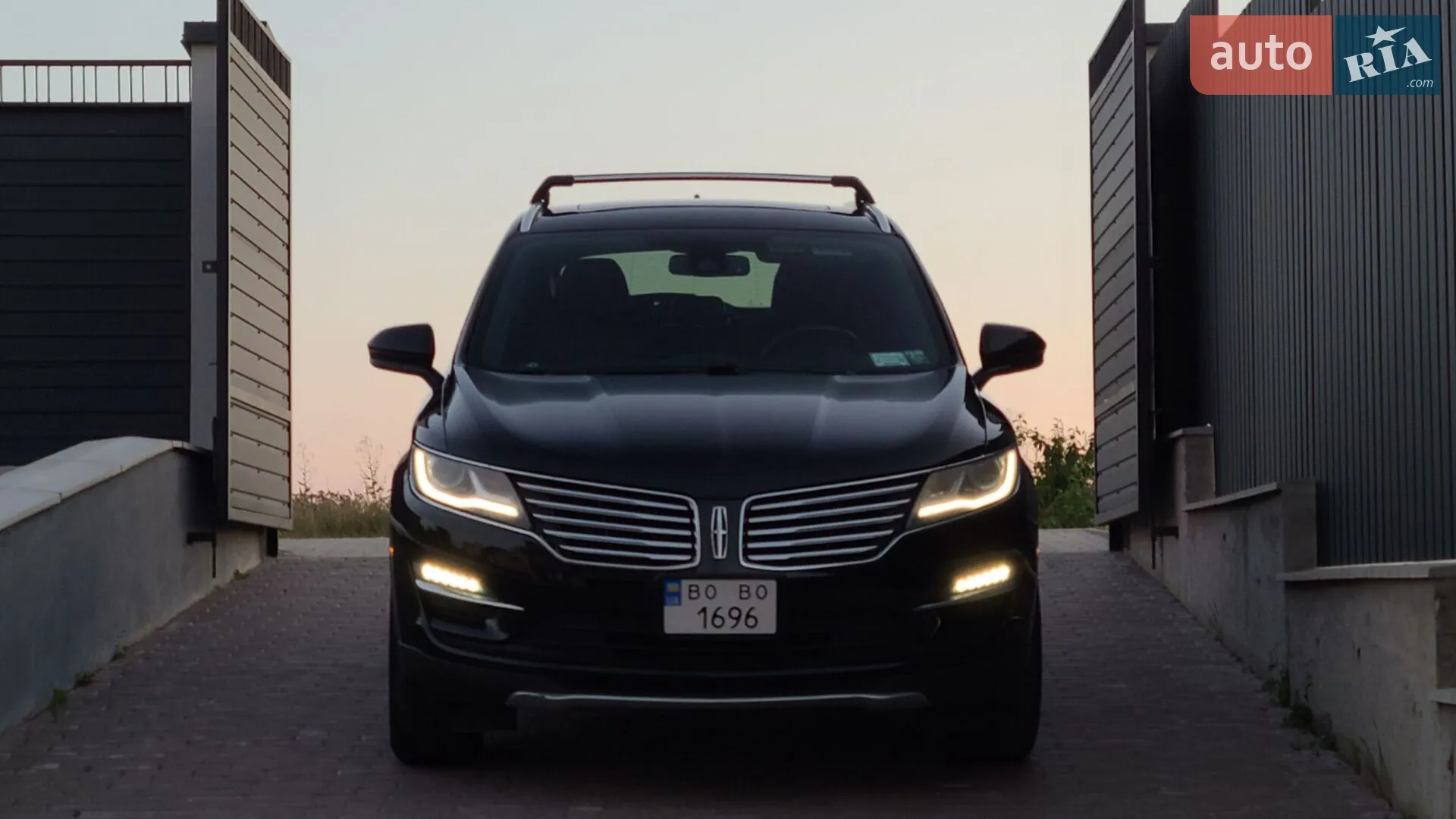 2017 Lincoln MKC - мініатюра 48