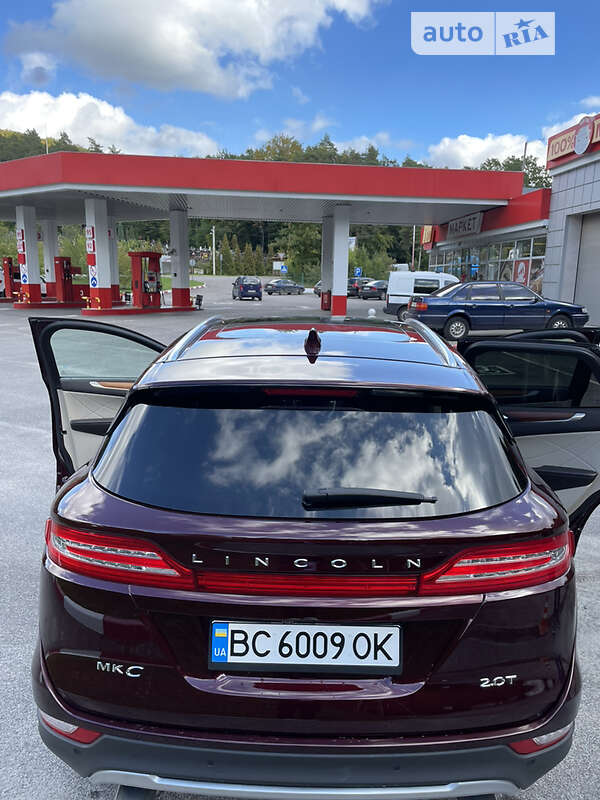 Внедорожник / Кроссовер Lincoln MKC 2016 в Львове