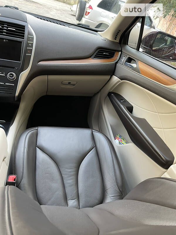 Внедорожник / Кроссовер Lincoln MKC 2016 в Львове