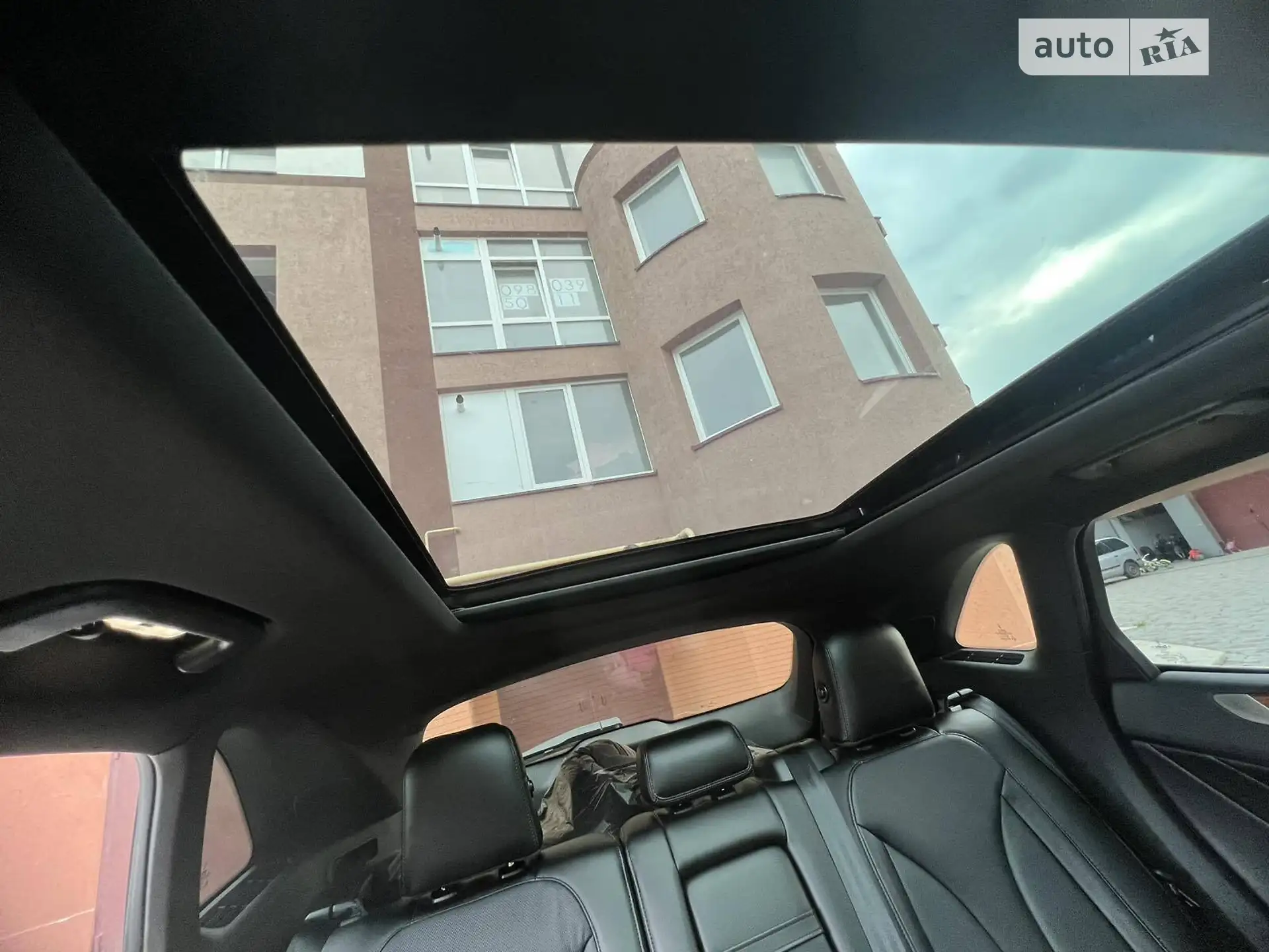 2014 Lincoln MKC - мініатюра 29