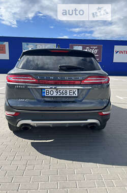 Внедорожник / Кроссовер Lincoln MKC 2018 в 