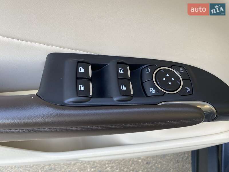 Позашляховик / Кросовер Lincoln MKC 2014 в Одесі