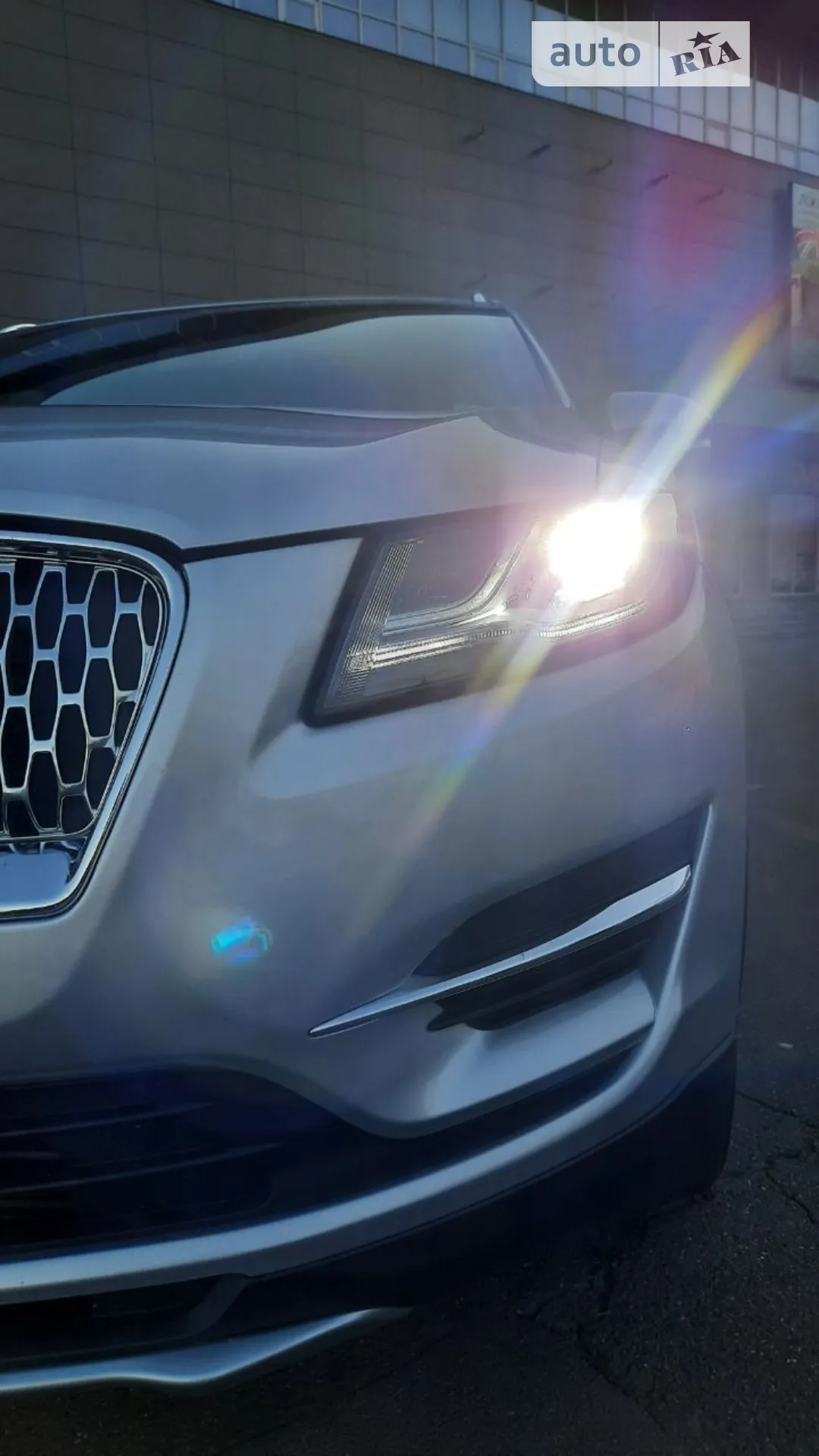 2019 Lincoln MKC - мініатюра 2