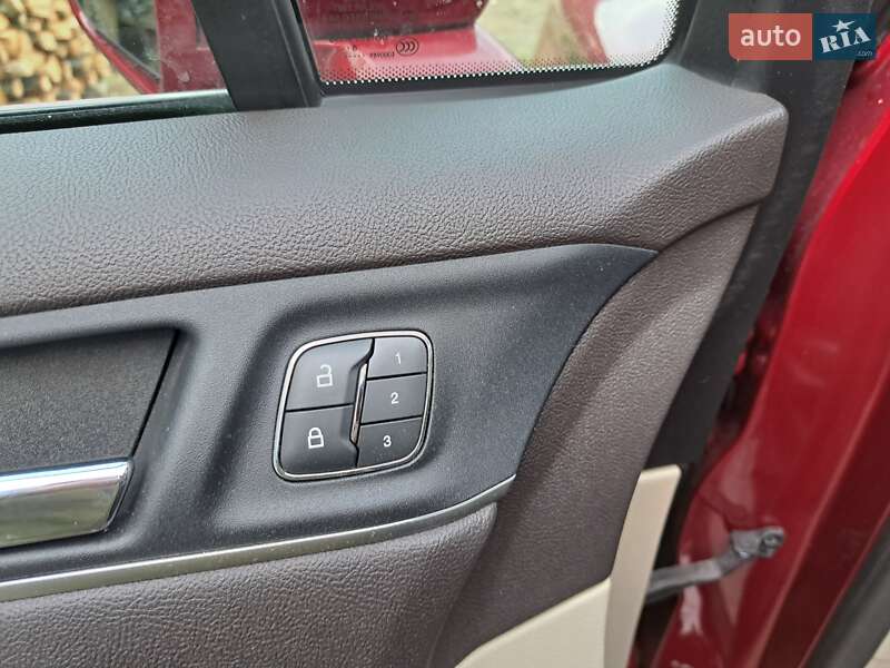 Внедорожник / Кроссовер Lincoln MKC 2019 в Киеве