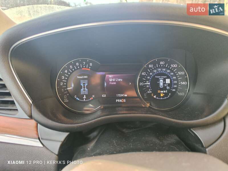 Позашляховик / Кросовер Lincoln MKC 2015 в Києві