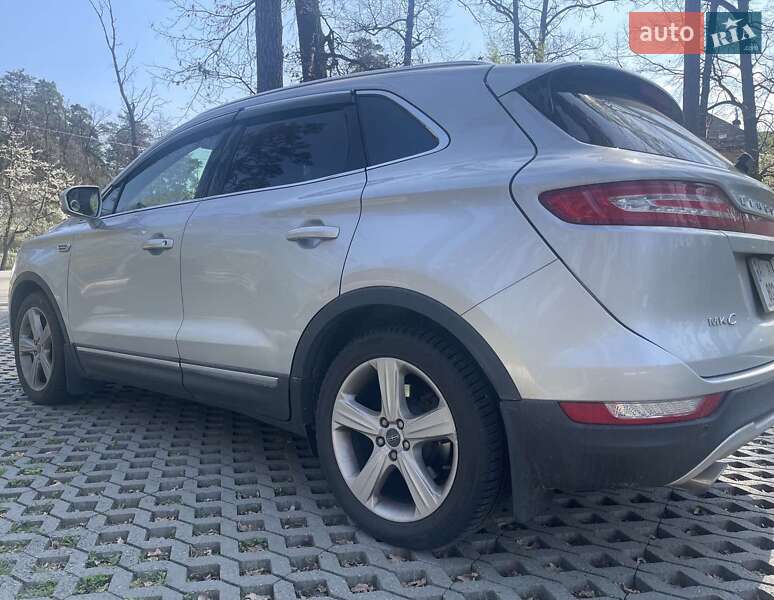 Позашляховик / Кросовер Lincoln MKC 2017 в Бучі