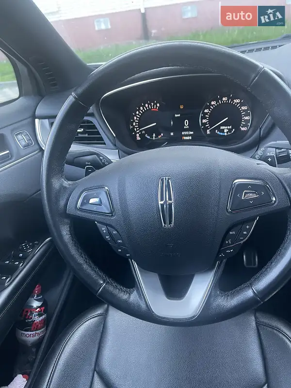 Lincoln MKC 2017 VIN 5LMCJ1C98HUL47194 фото оголошення 8 з 46