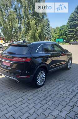 Позашляховик / Кросовер Lincoln MKC 2019 в Чернівцях