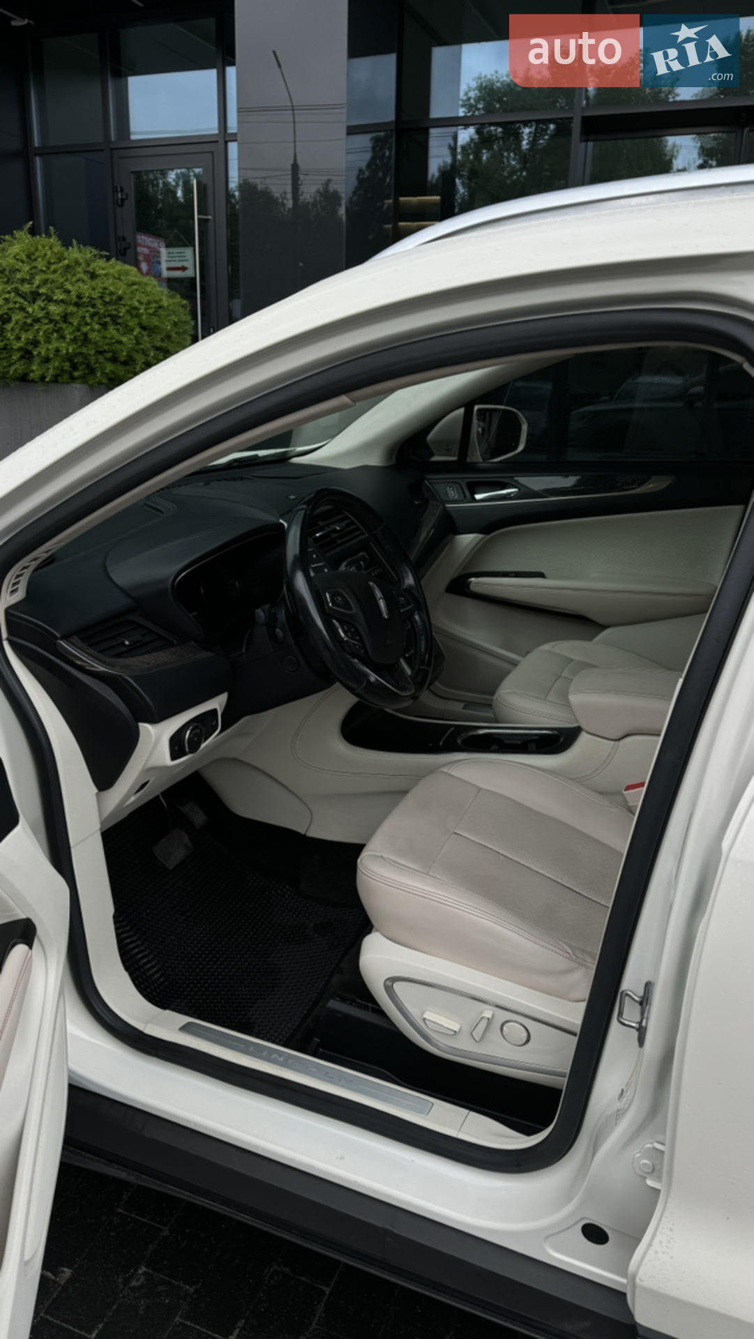 2016 Lincoln MKC - мініатюра 11