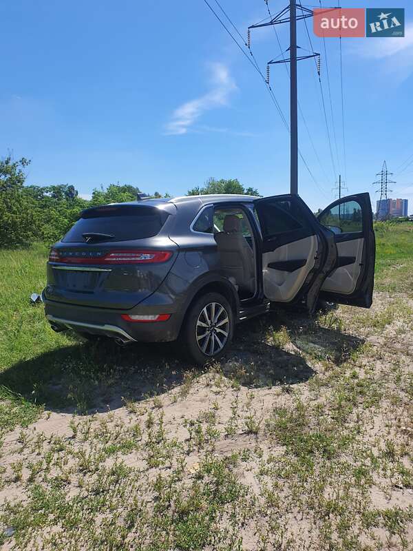 Позашляховик / Кросовер Lincoln MKC 2018 в Києві