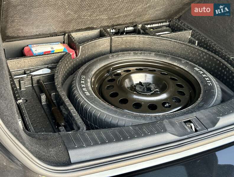 Внедорожник / Кроссовер Lincoln MKC 2015 в Киеве фото 45 Внедорожник / Кроссовер Lincoln MKC 2015 в Киеве