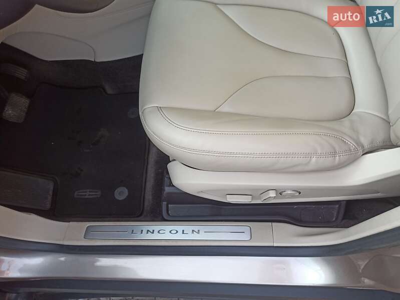 Внедорожник / Кроссовер Lincoln MKC 2018 в Полтаве