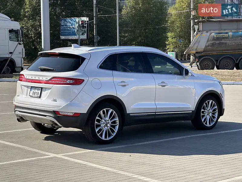 Lincoln MKC 2015