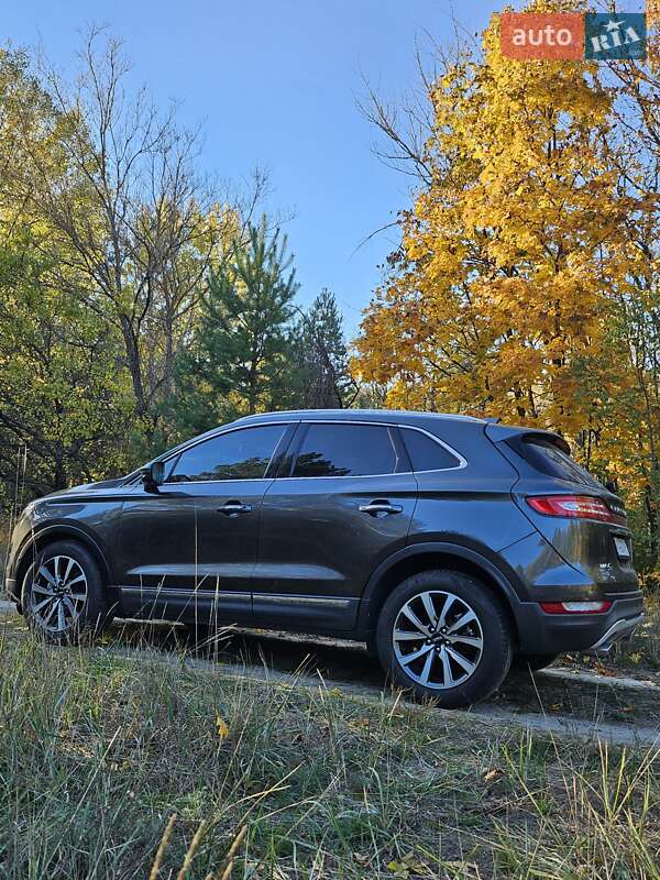 Позашляховик / Кросовер Lincoln MKC 2018 в Києві