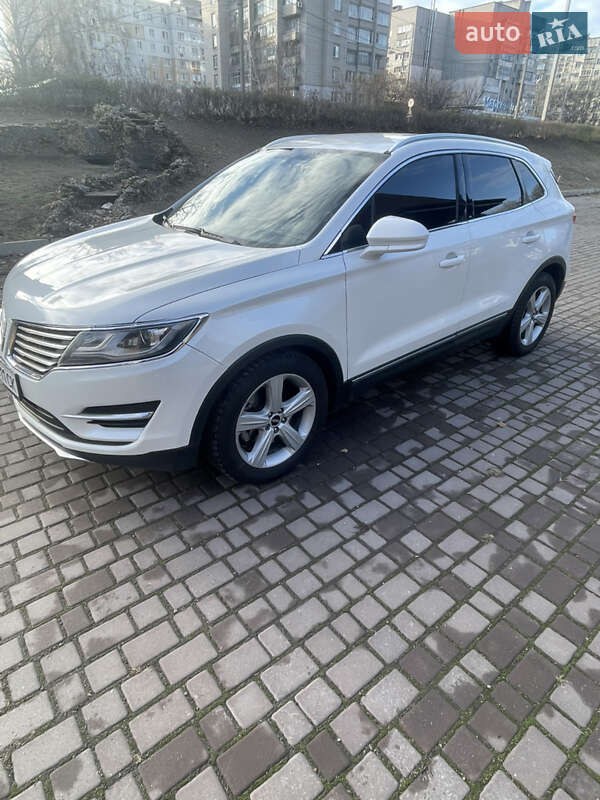 Позашляховик / Кросовер Lincoln MKC 2016 в Кременчуці