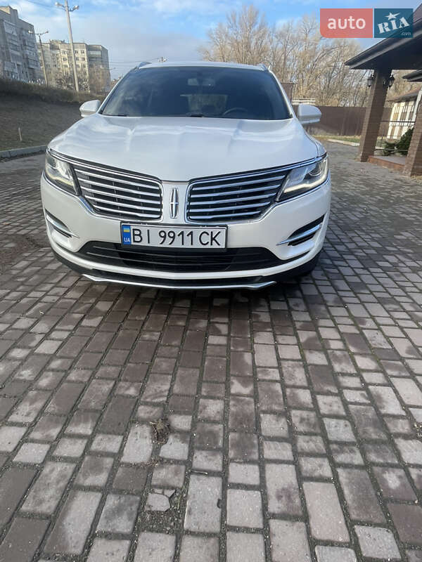 Позашляховик / Кросовер Lincoln MKC 2016 в Кременчуці