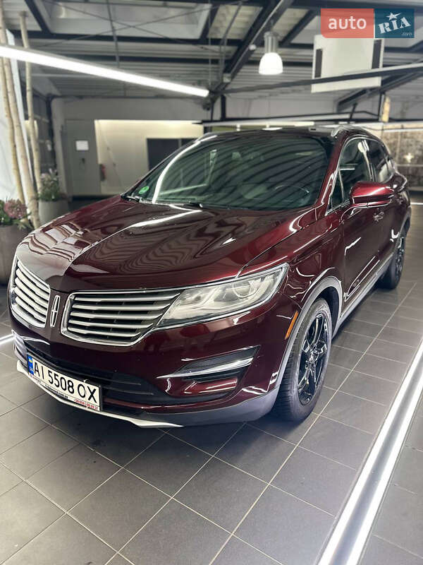 Позашляховик / Кросовер Lincoln MKC 2016 в Києві