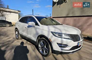 Позашляховик / Кросовер Lincoln MKC 2015 в 