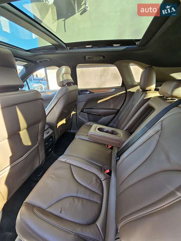 Внедорожник / Кроссовер Lincoln MKC 2015 в Ужгороде