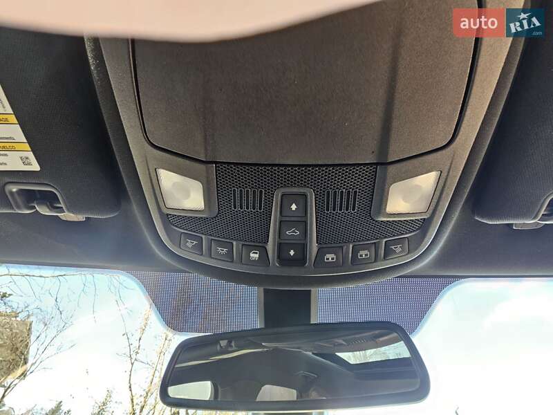 Внедорожник / Кроссовер Lincoln MKC 2015 в Ужгороде