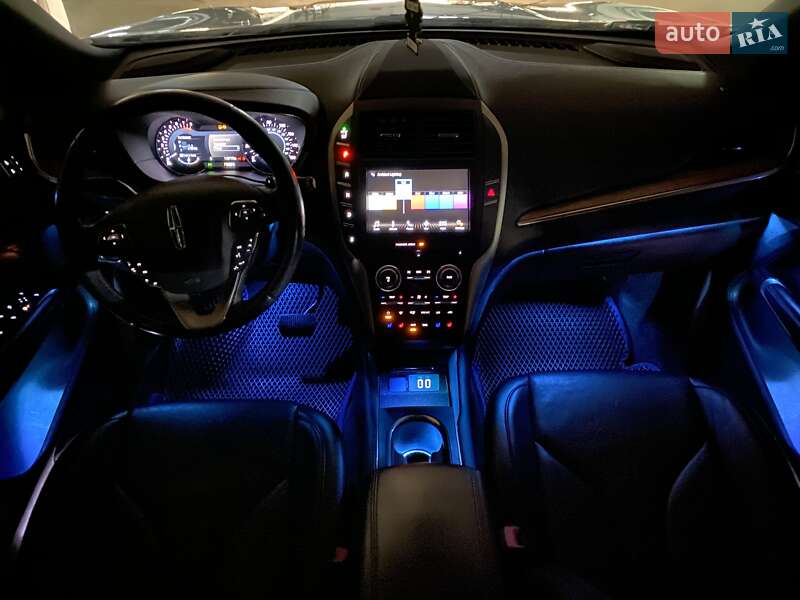 Внедорожник / Кроссовер Lincoln MKC 2015 в Одессе фото 28 Внедорожник / Кроссовер Lincoln MKC 2015 в Одессе