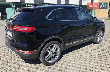 Внедорожник / Кроссовер Lincoln MKC 2016 в 