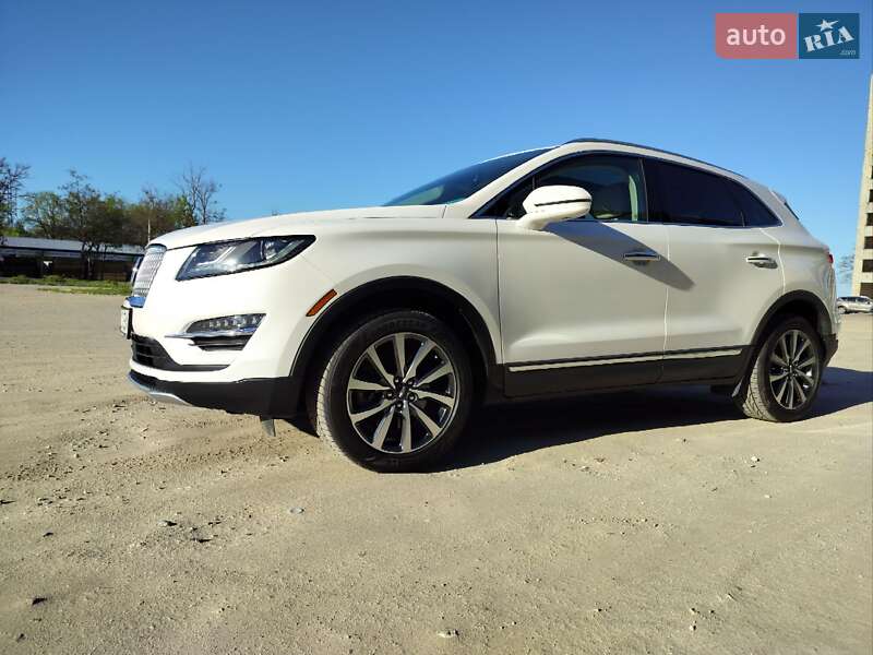 Внедорожник / Кроссовер Lincoln MKC 2018 в Тернополе