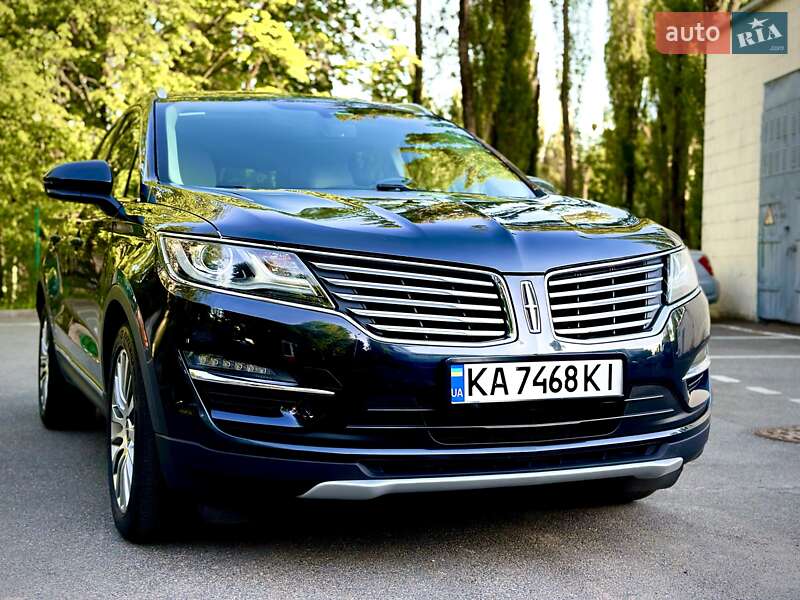 Позашляховик / Кросовер Lincoln MKC 2014 в 