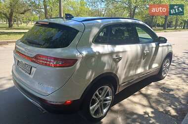 Внедорожник / Кроссовер Lincoln MKC 2018 в 