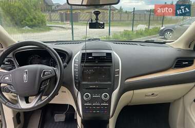Внедорожник / Кроссовер Lincoln MKC 2014 в 