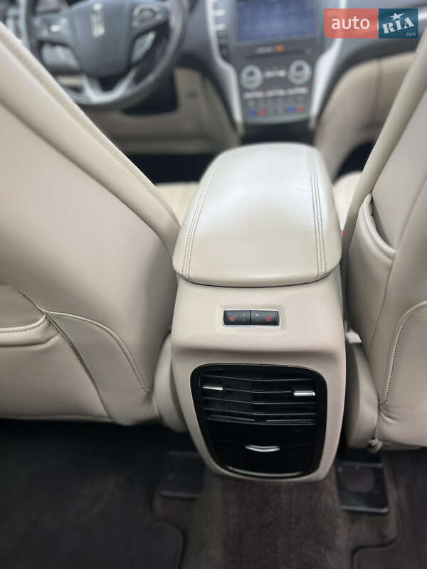 Внедорожник / Кроссовер Lincoln MKC 2018 в Харькове фото 15 Внедорожник / Кроссовер Lincoln MKC 2018 в Харькове