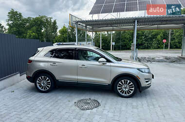 Внедорожник / Кроссовер Lincoln MKC 2016 в 