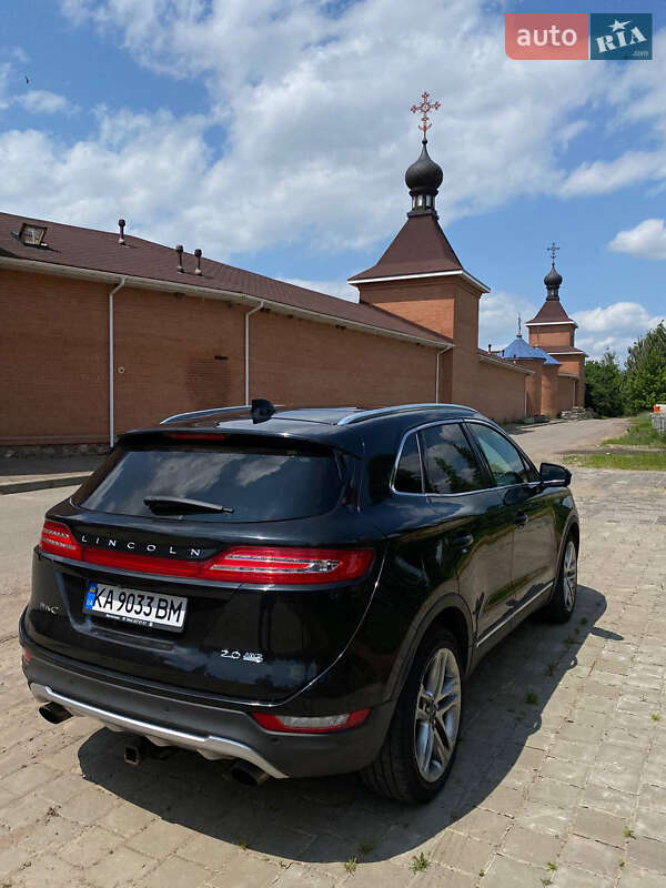 Позашляховик / Кросовер Lincoln MKC 2015 в Києві