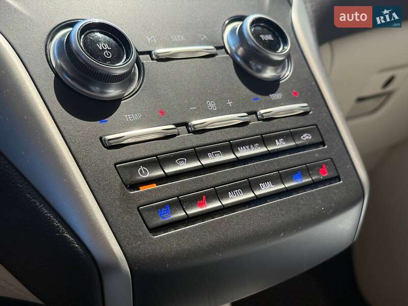 Внедорожник / Кроссовер Lincoln MKC 2014 в Ровно