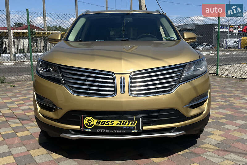 Позашляховик / Кросовер Lincoln MKC 2015 в Стрию