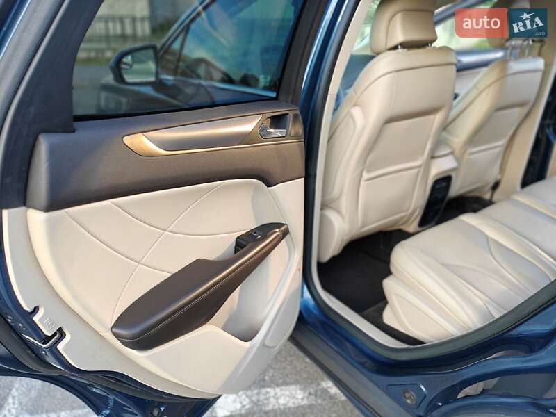 Внедорожник / Кроссовер Lincoln MKC 2018 в Киеве
