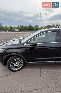 Внедорожник / Кроссовер Lincoln MKC 2015 в 